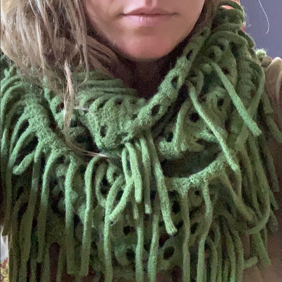 Infinity scarf - Picture 3 of 3